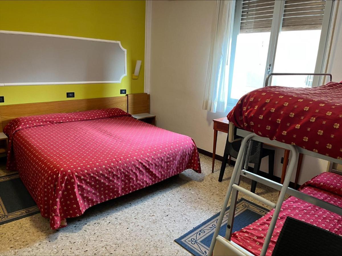 Hotel San Marco Bb Darfo Boario Terme Экстерьер фото