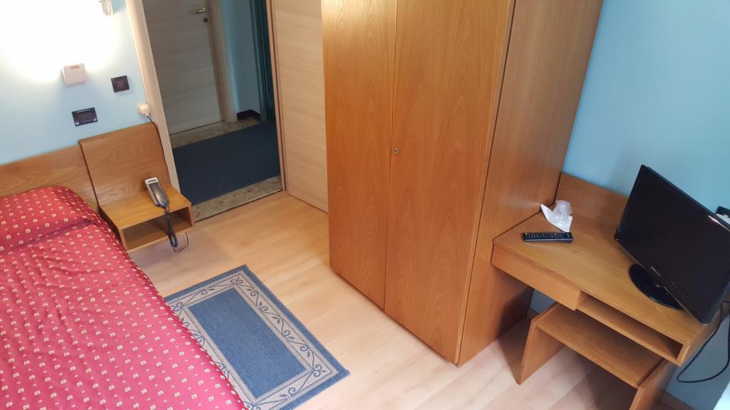 Hotel San Marco Bb Darfo Boario Terme Экстерьер фото