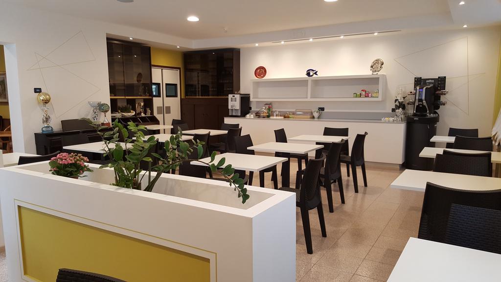 Hotel San Marco Bb Darfo Boario Terme Экстерьер фото