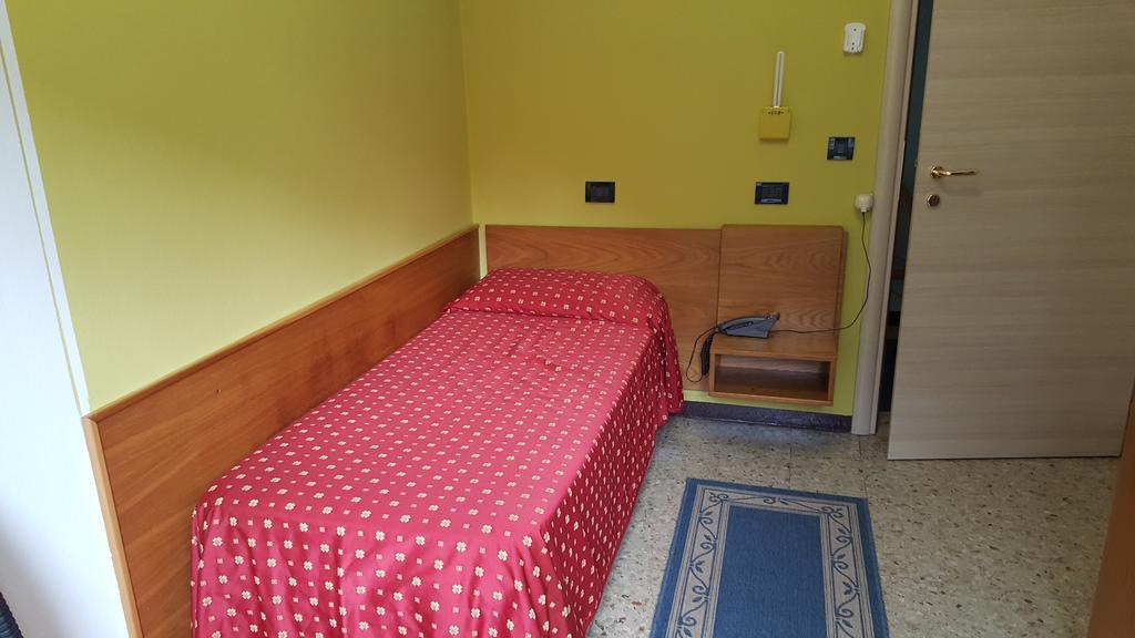 Hotel San Marco Bb Darfo Boario Terme Экстерьер фото