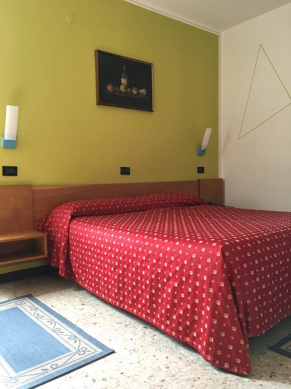 Hotel San Marco Bb Darfo Boario Terme Экстерьер фото